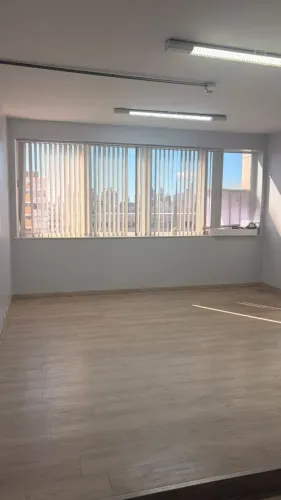 Escritório para venda possui 40 metros quadrados em Cidade Livre - Aparecida de Goiânia -