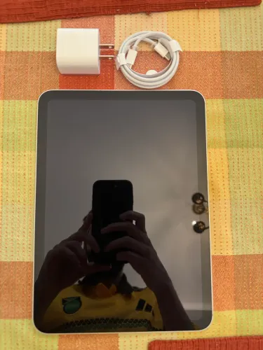 Ipad a16 128gb wifi+celular