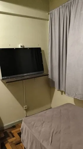 Aluga se quarto para rapaz