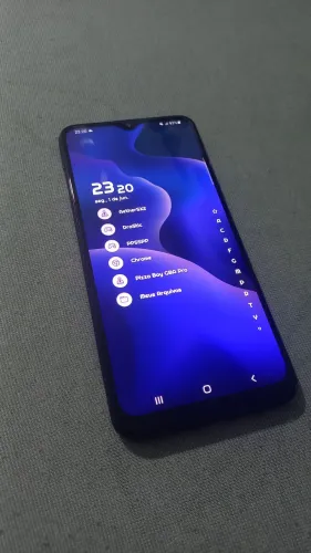 A30S usado + 7Gb no SD