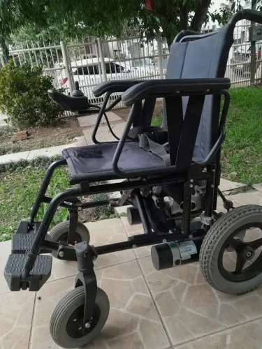 Cadeira motorizada freedom