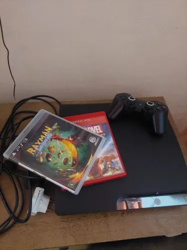 PS3 Slim 500GB Desbloqueado + 50 Jogos + Controle Original<br>