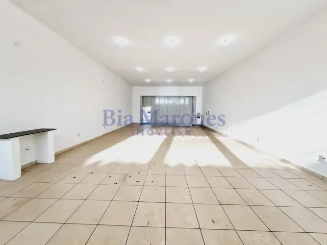 SALA COMERCIAL COM 151m² PARA ALUGAR NA AVENIDA FRANCISCO JUNQUEIRA NO BAIRRO JARDIM MOSTE