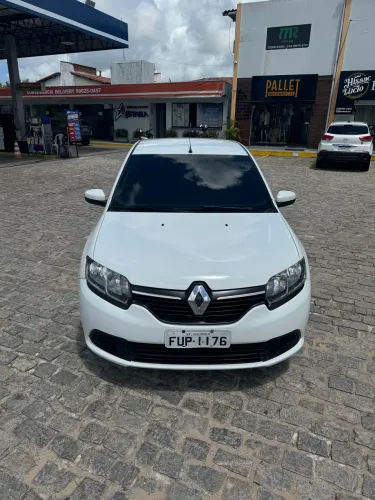 Renault Logan Expres. Easyr Hi-flex 1.6 8V 2015