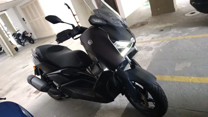 Moto impecável novíssima