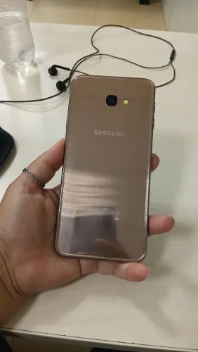Samsung Galaxy J4+