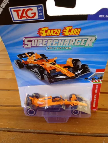 Miniatura fórmula 01 de ferro