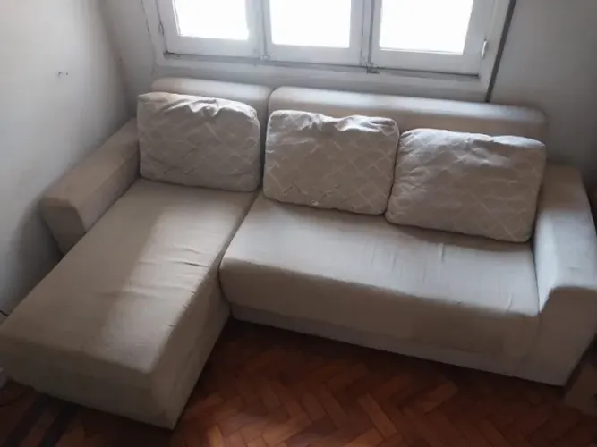 Sofá 3 lugares com chaise madeira maciça