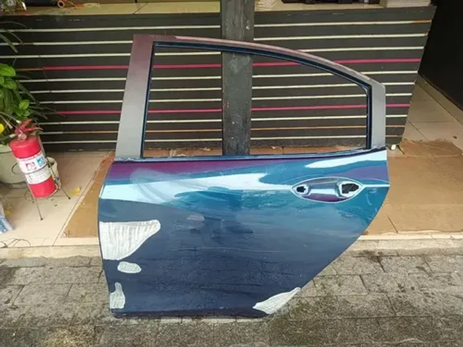 Porta Traseira Esquerda Onix Sedan 2020 A 2026 Traseira Esquerdo Azul