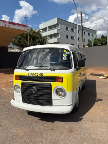 Volkswagen Kombi Standard 1.4 MI Total Flex 8V 2012