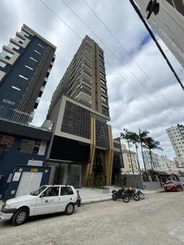 Alugo AP 2 suites prox mar em Perequê