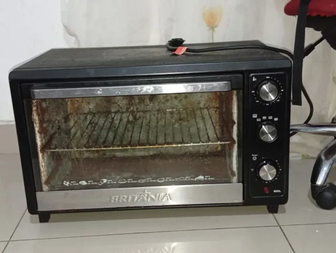 Forno elétrico Britânia 50 litros