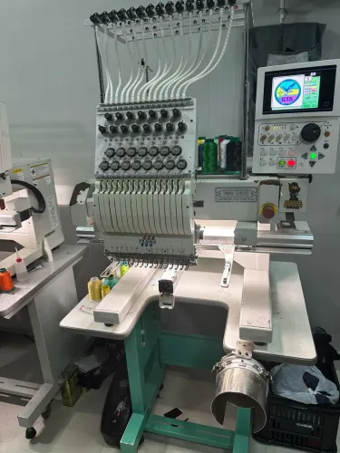 Máquina tajima 1 cabeça 15 agulhas