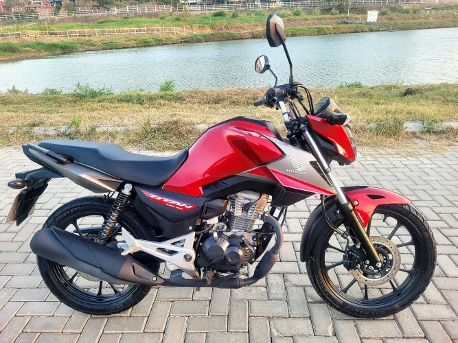 TITAN 160 ABS - 2025 - 6.000 KM