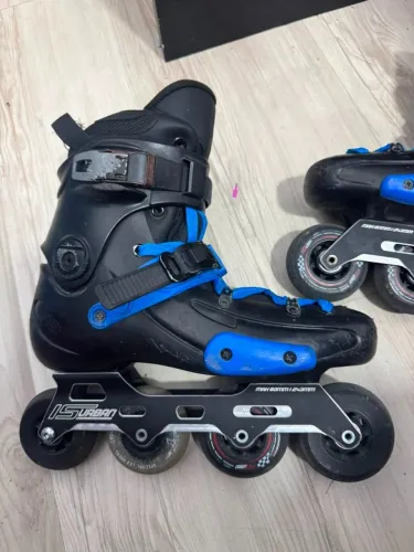 Patins FR1 Black 39BR Usado!