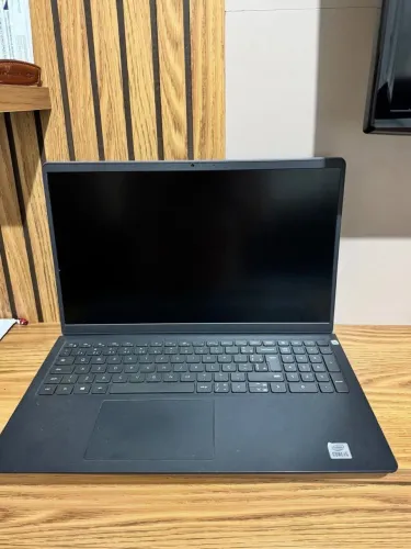 Notebook DELL VOSTRO 15 3510