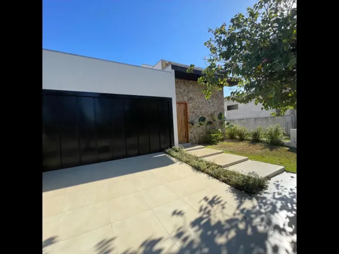 Casa de condomínio para venda possui 175 metros quadrados com 3 quartos