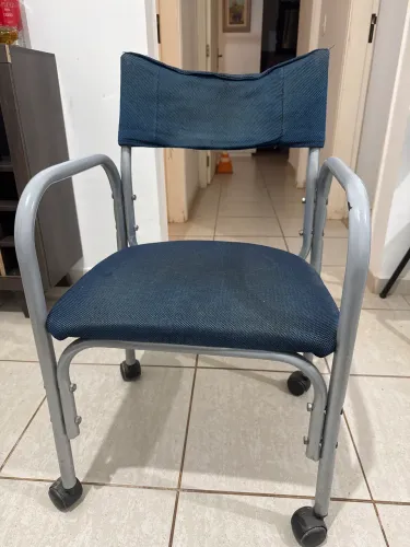 Cadeira escritório Rodinha