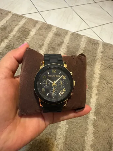 ? Relógio Michael Kors Original Feminino - Preto e Dourado ?