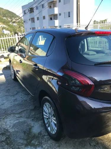 Peugeot 208 Active Pack 1.2 Flex 12V 5P Mec. 2017