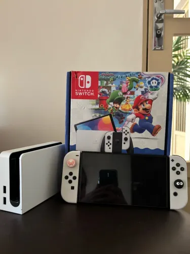 Nintendo Switch OLED - Bloqueado