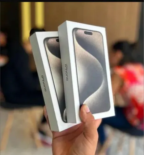 iPhone 15 pro Max - 512gb LACRADO