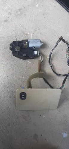 Motor do teto solar + comando ford focus 2010