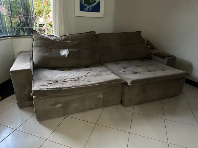 Sofá de canto em L