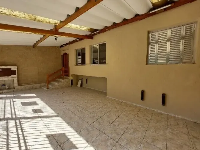 Casa à venda em São Paulo-SP, Vila Isa: 3 quartos, 1 sala, 2 banheiros, 3 vagas