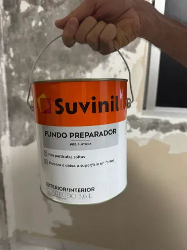 Fundo preparador de parede