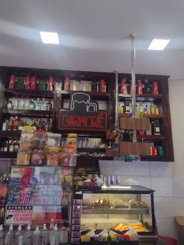 Ajudante de cozinha com esperiencia