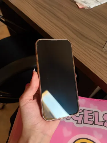 iphone 13 128gb rosa com traseira trincada