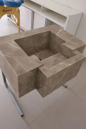 Lavatório para salão de porcelanato