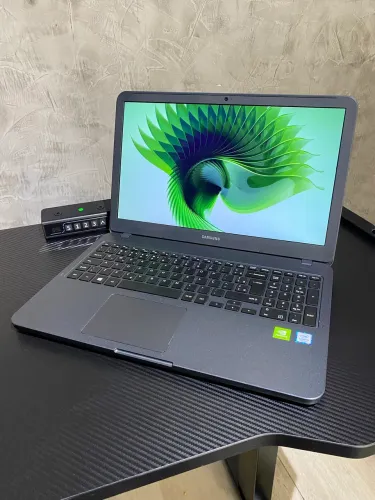 Notebook Samsung i5 8TH, MX110 2GB, 12GB RAM, 240GB SSD