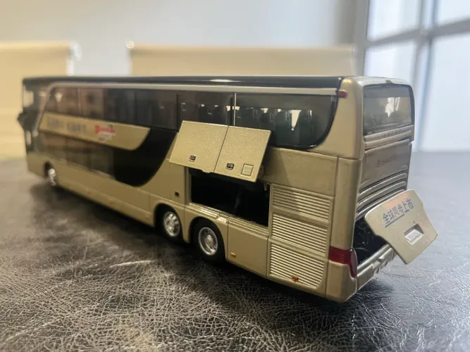 Miniatura de metal ônibus!