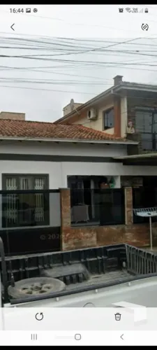 Casa. Alugo temporada. (Diária)