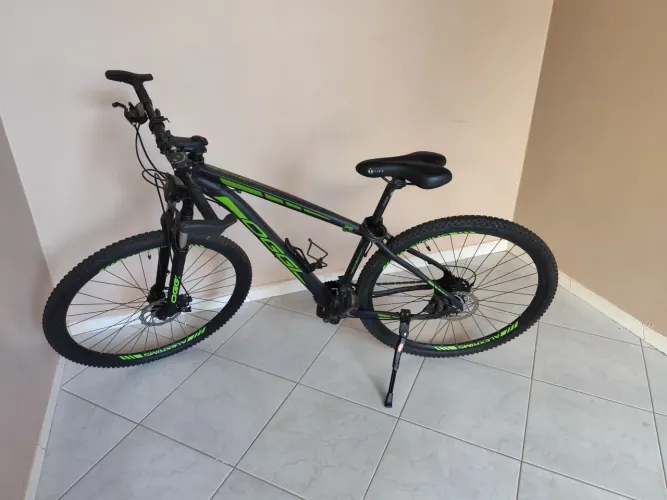 Bicicleta Oggi Hacker Sport (aro 29)