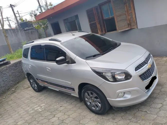Chevrolet Spin Advantage 1.8 8V Econo.flex 5P Aut. 2017