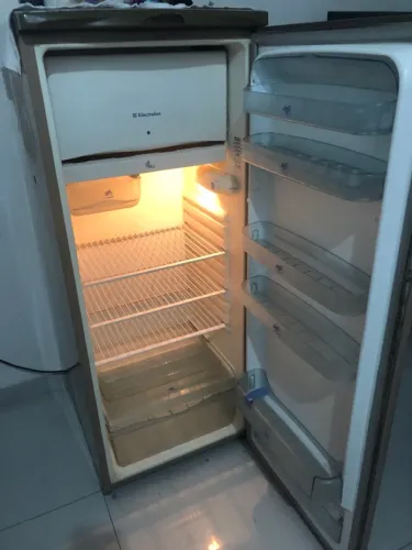 Geladeira Eletrolux