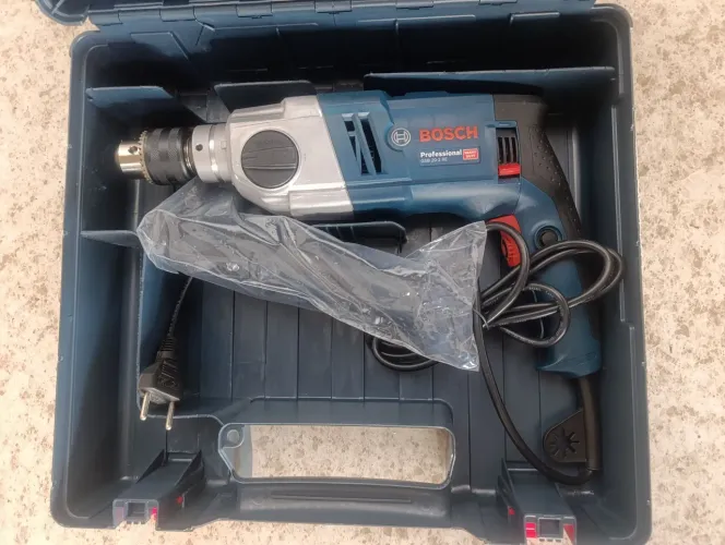 Furadeira de Impacto 1/2" 1.100W com Maleta 127V GSB24-2 BOSCH