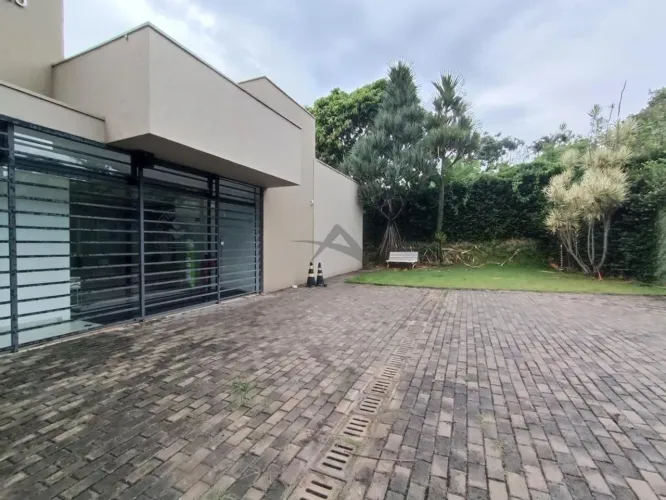 Prédio à venda em Campinas, Sousas, com 697 m²
