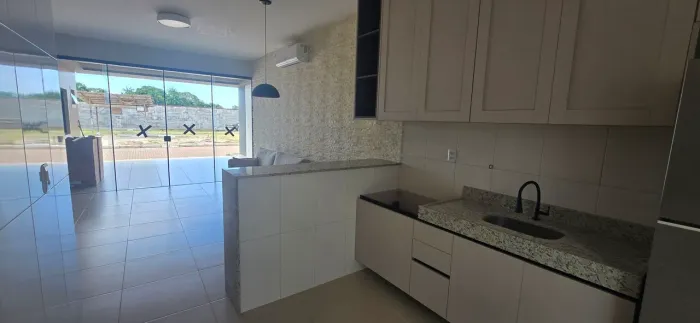 PEROLA AZUL RESIDENCE - CASAS DE CONDOMINIO FECHADO COM LAZER