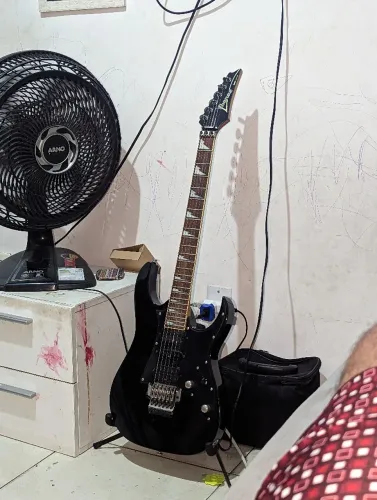 Guitarra Ibanez RG 350