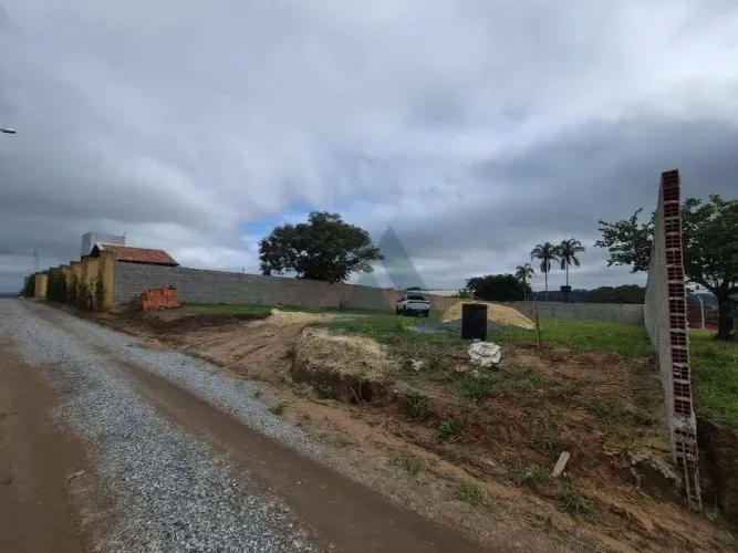 Terreno à venda, 1000 m² por R$ 150.000 - Jardim Monte Santo - Itapetininga/SP