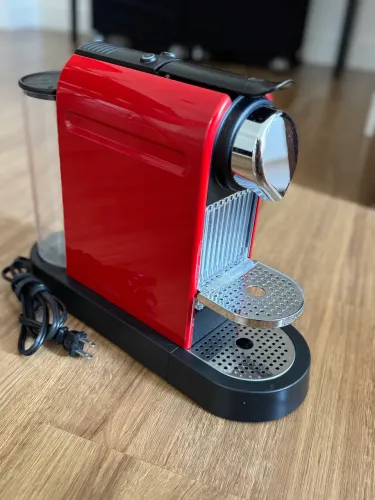 Promoção!!! Cafeteira Nespresso 110V