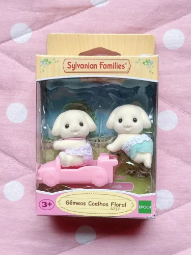 Sylvanian Families - Gêmeos Coelhos Floral