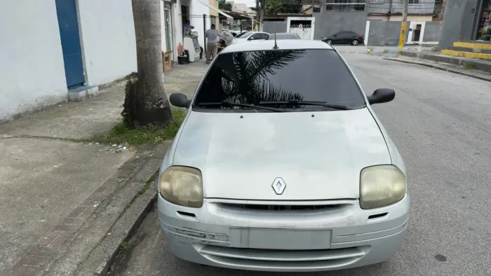 Renault Clio RN/ Expression 1.0 5P 2003