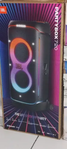 Vendo JBL partybox 720 lançamento lacrada zero bala apenas 5.699 reais aceito cartão 