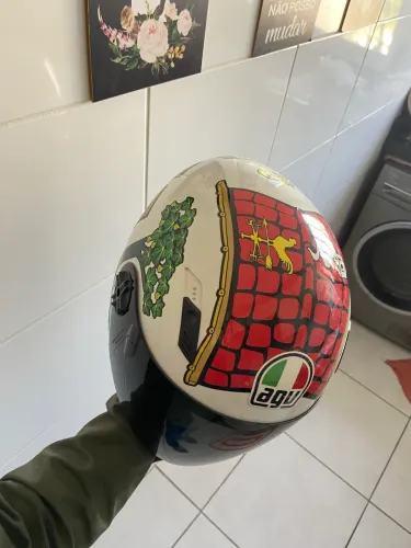 Capacete
