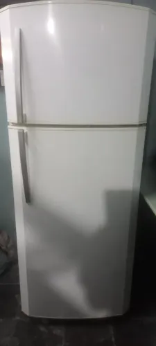 Geladeira Bosch KDN42 com Defeito 